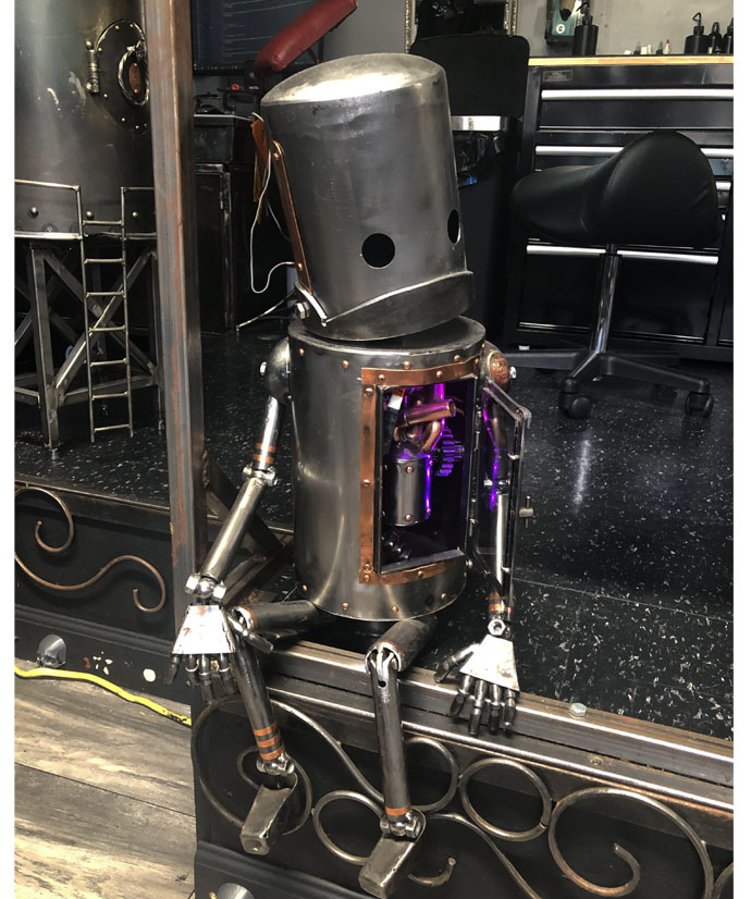 hand made metal scupture done by NYC artist de nadie